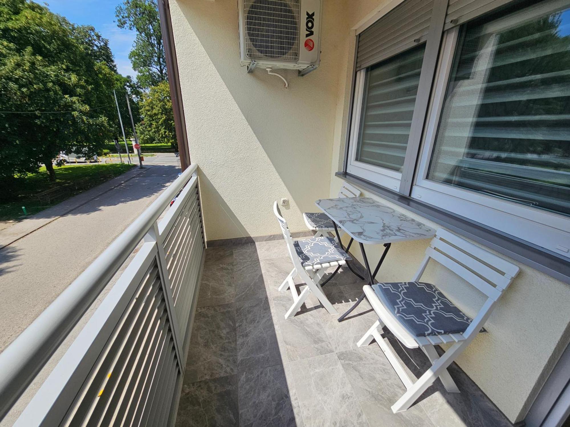 Stan Na Dan Mici Apartment Brcko Exterior photo